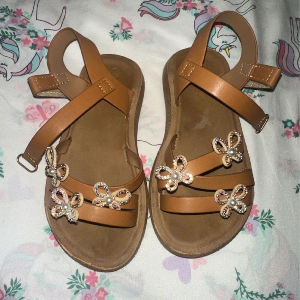 Unbranded Women's Tan and Brown Sandals